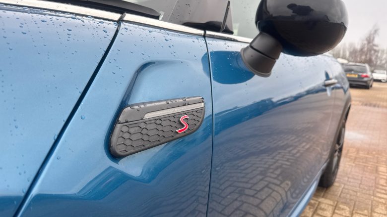 MINI Hatchback 2.0 Cooper S Sport 3dr Auto Petrol Hatchback